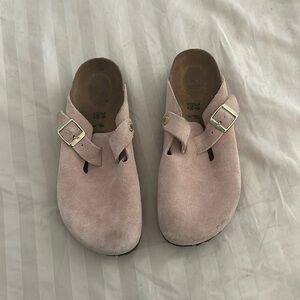 Women’s pink Boston Birkenstocks